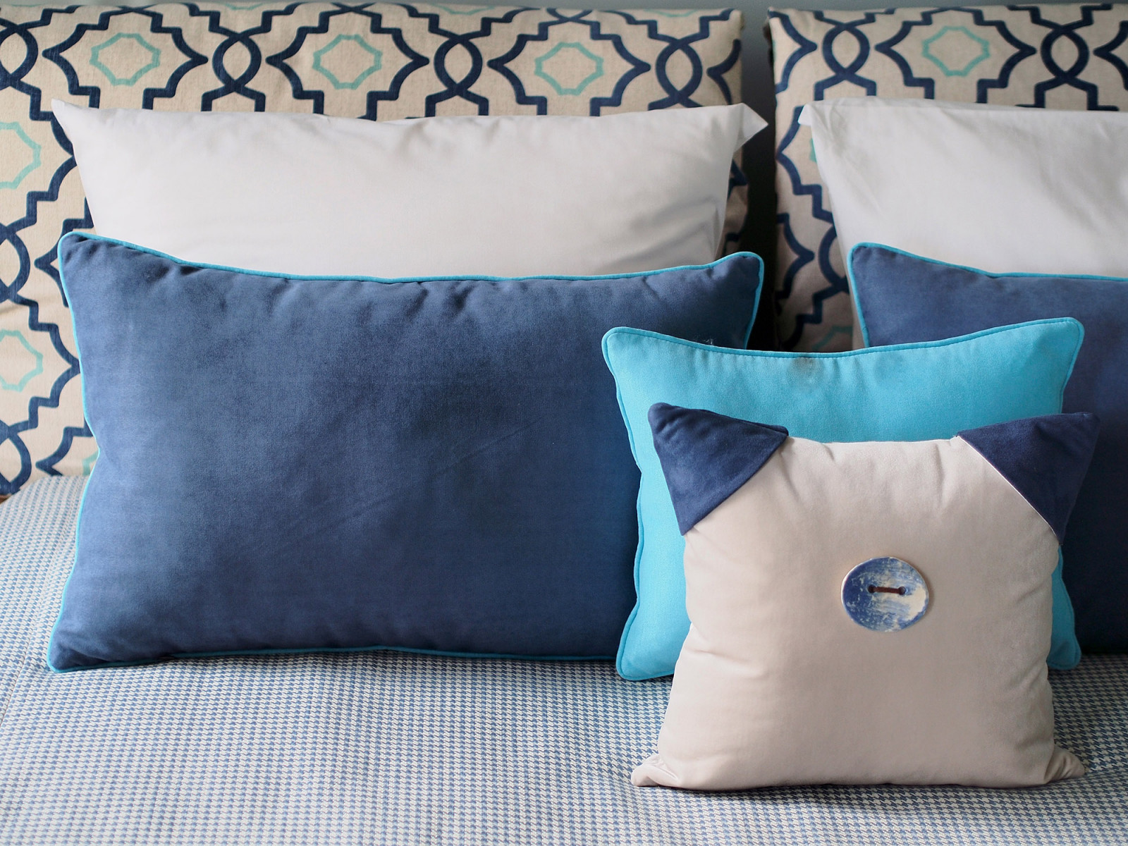 Текстильное оформление квартиры на Бульваре Карбышева