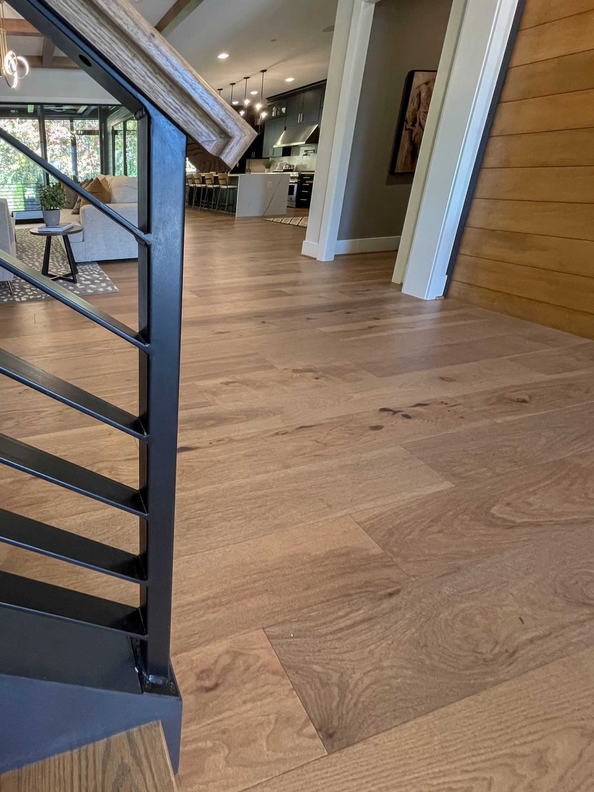 113_Floating Straight- Stringers with No Risers in Contemporary Home, Bethesda M