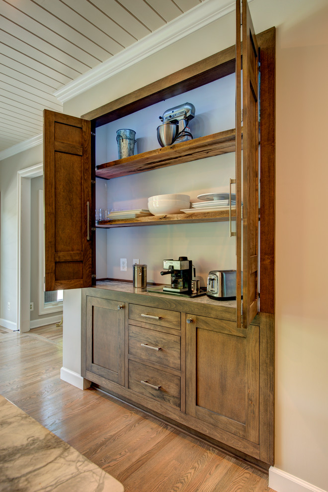 Transitional kitchen photo in DC Metro