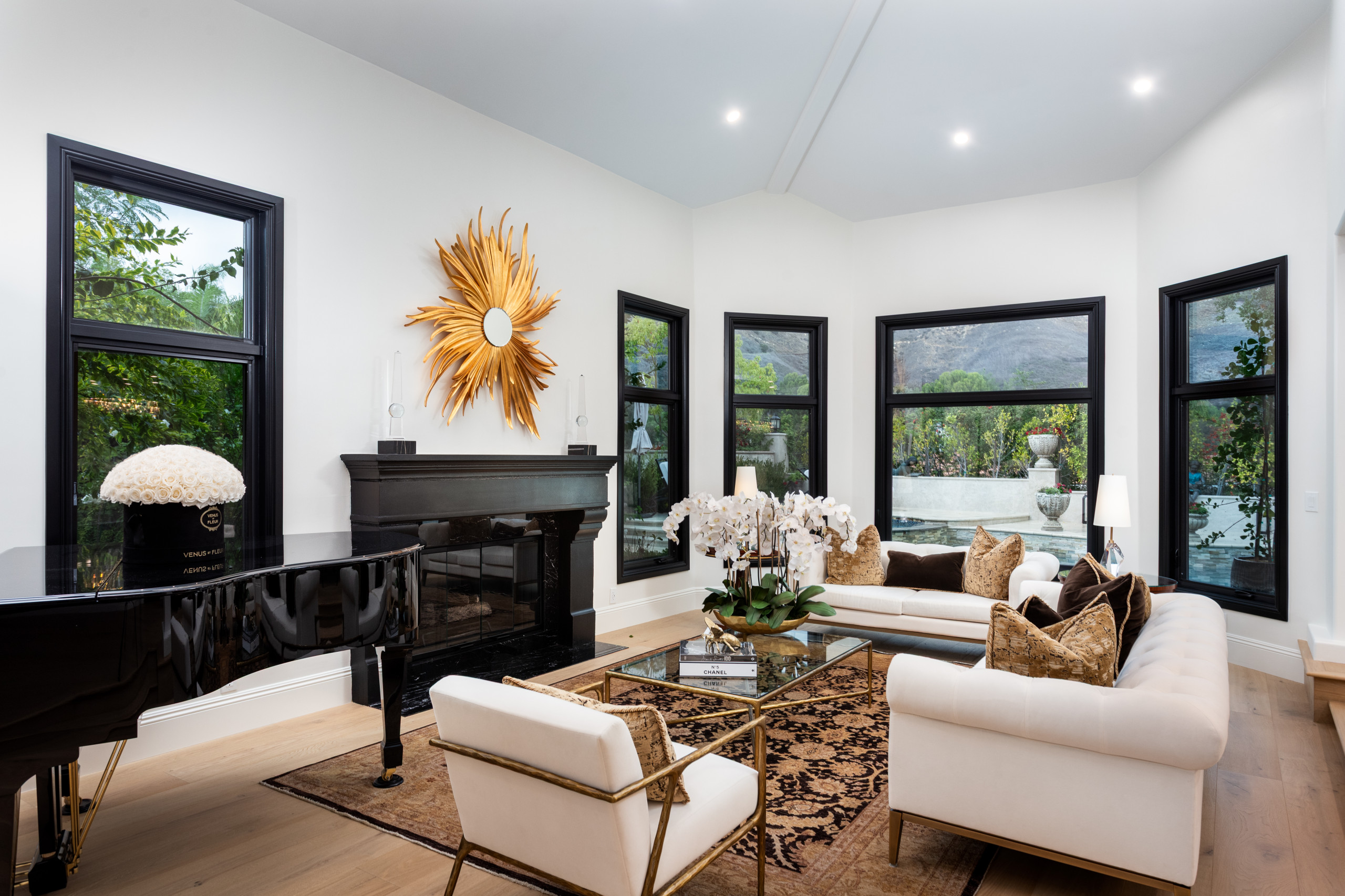 Calabasas Modern Traditional