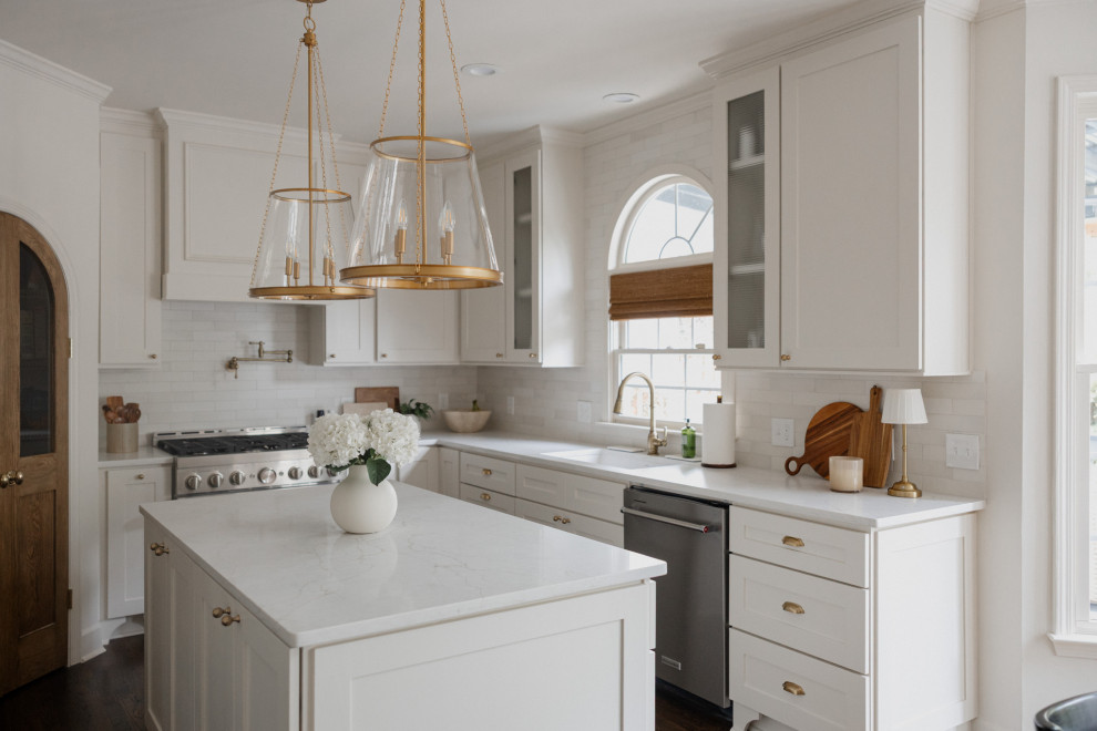 Kitchen - kitchen idea in Atlanta