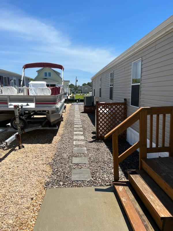 Boathouse walkway