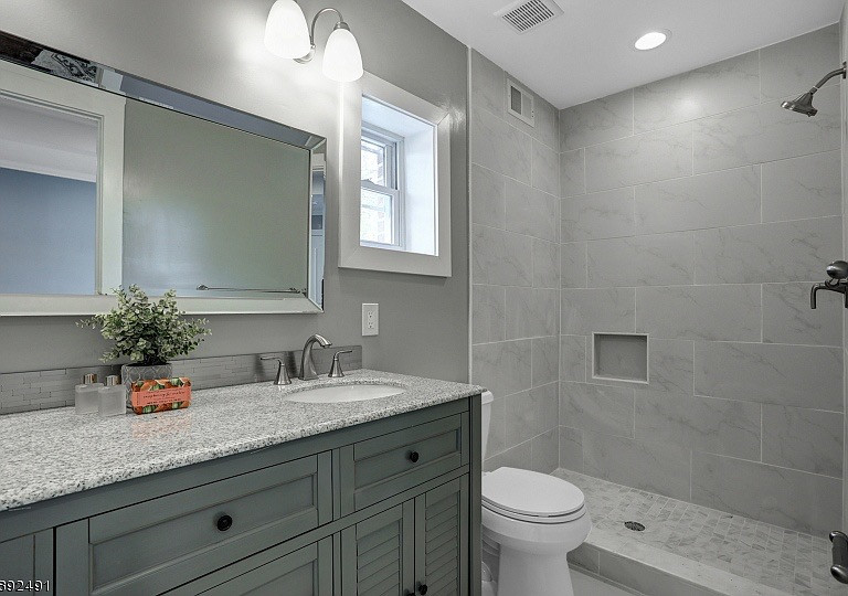 Maplewood-Gut Remodel