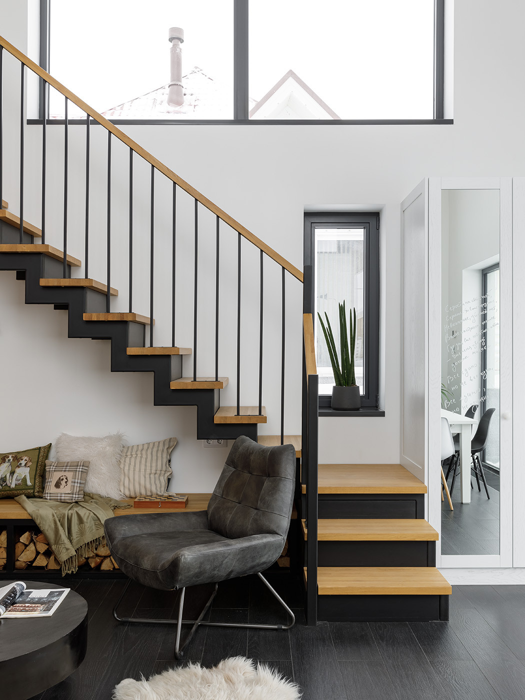 ЗАГОРОДНЫЙ ДОМ В ПОСЕЛКЕ «ОСТРОВ»