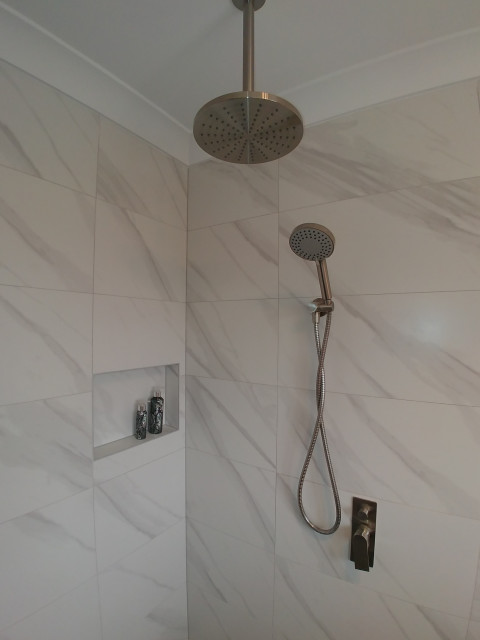 Middle Park transitional-bathroom