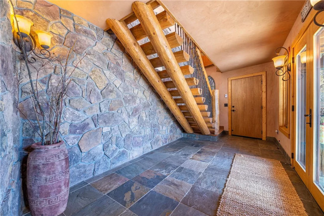 Ruby Ranch Mountain Gem rustic