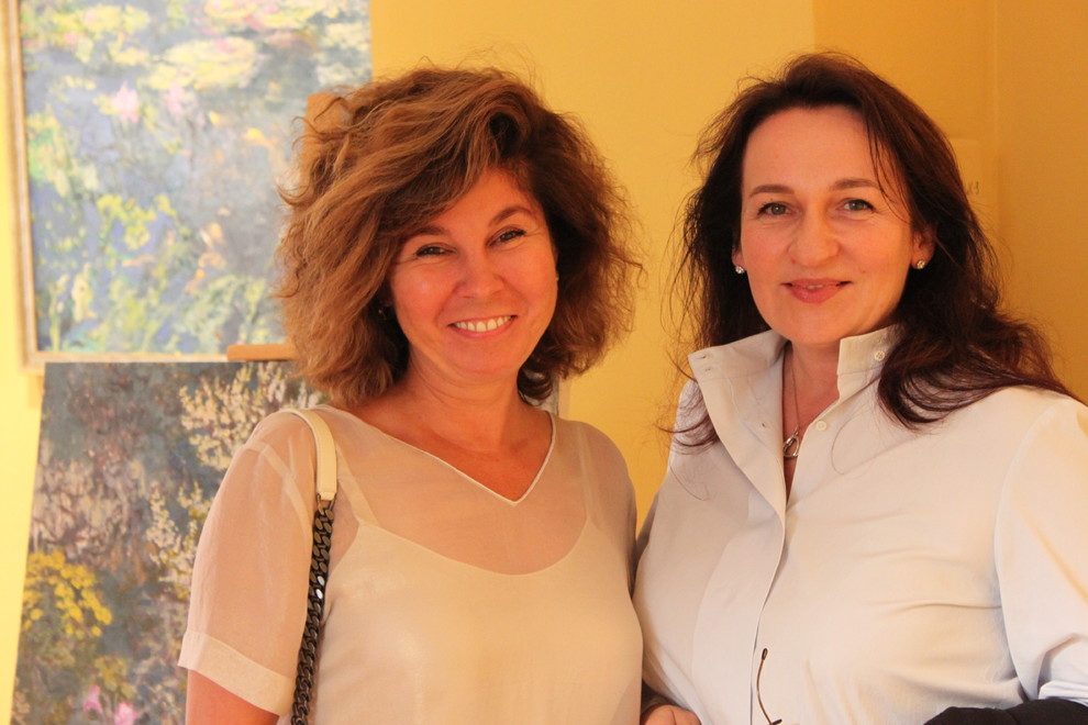 Выставка живописи "Подари мне сад ..."