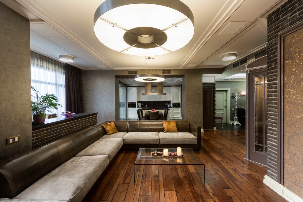 Зал, вид на кухню