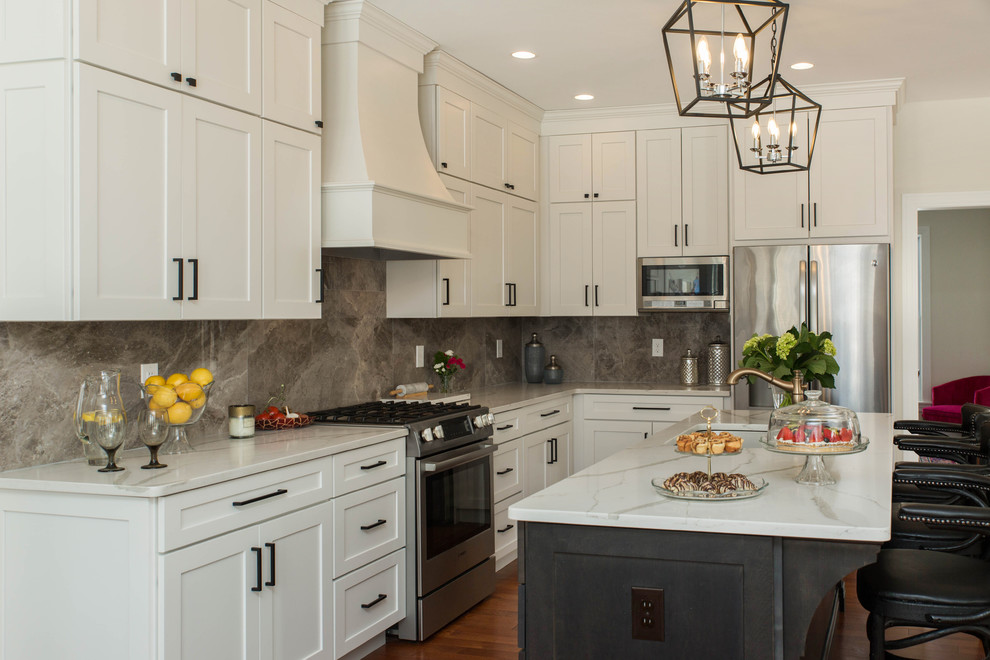 Kitchen - kitchen idea in Boston