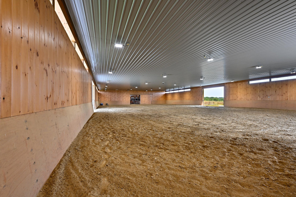 Hinderer Riding Arena