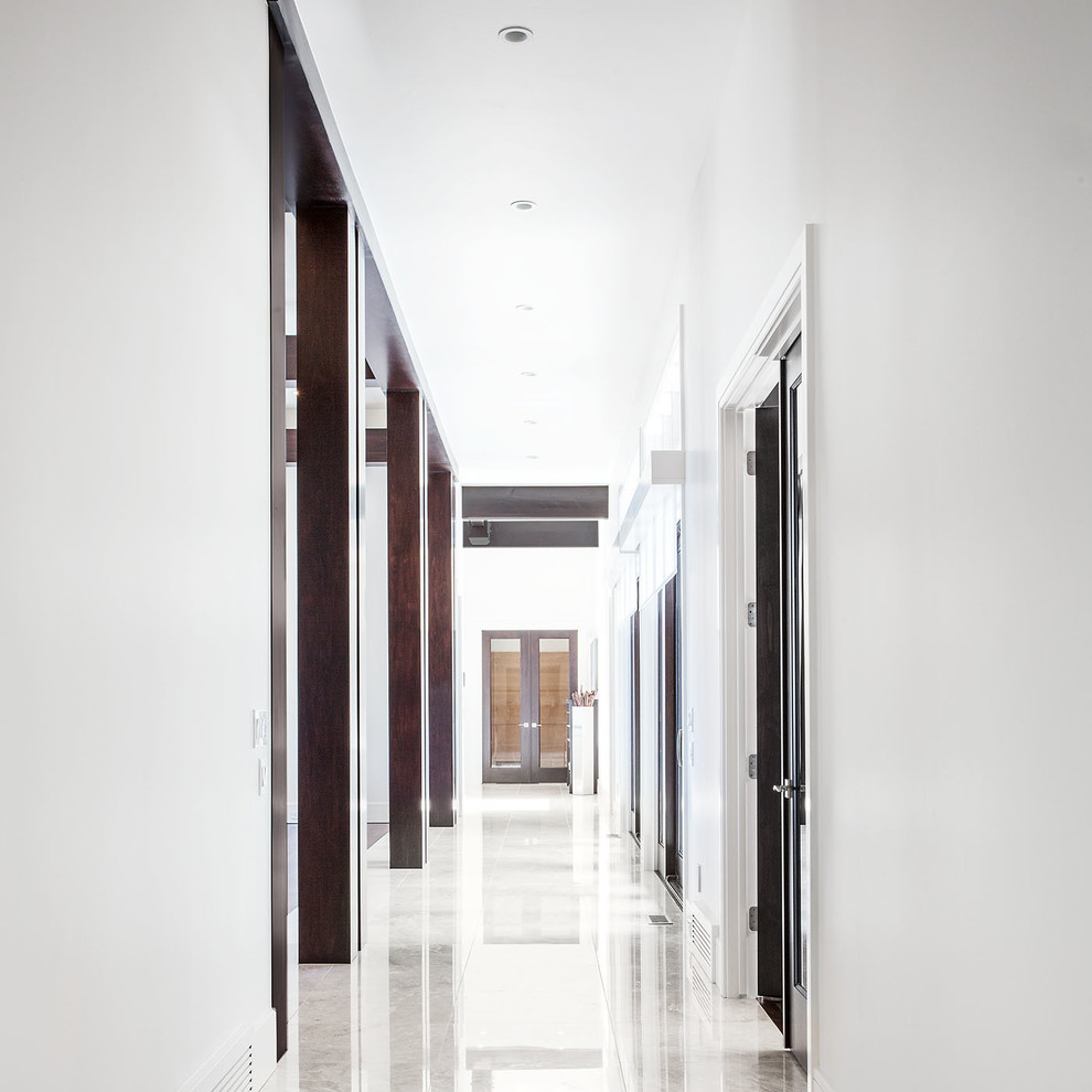 Photo of a contemporary hallway in Salt Lake City.