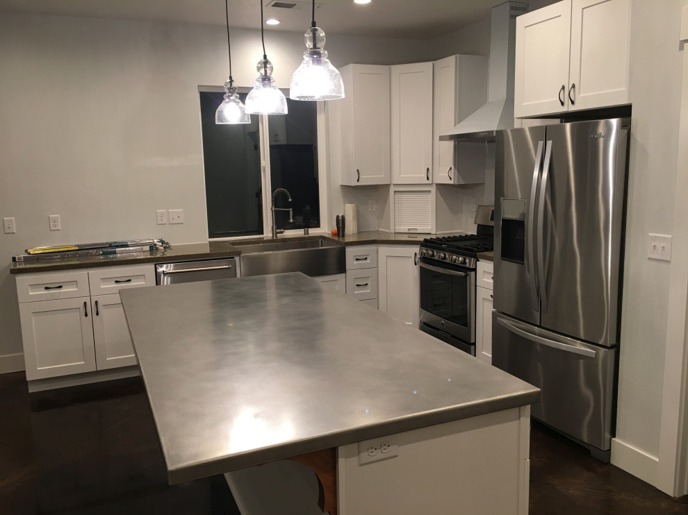 Kitchen with Stainless Countertop