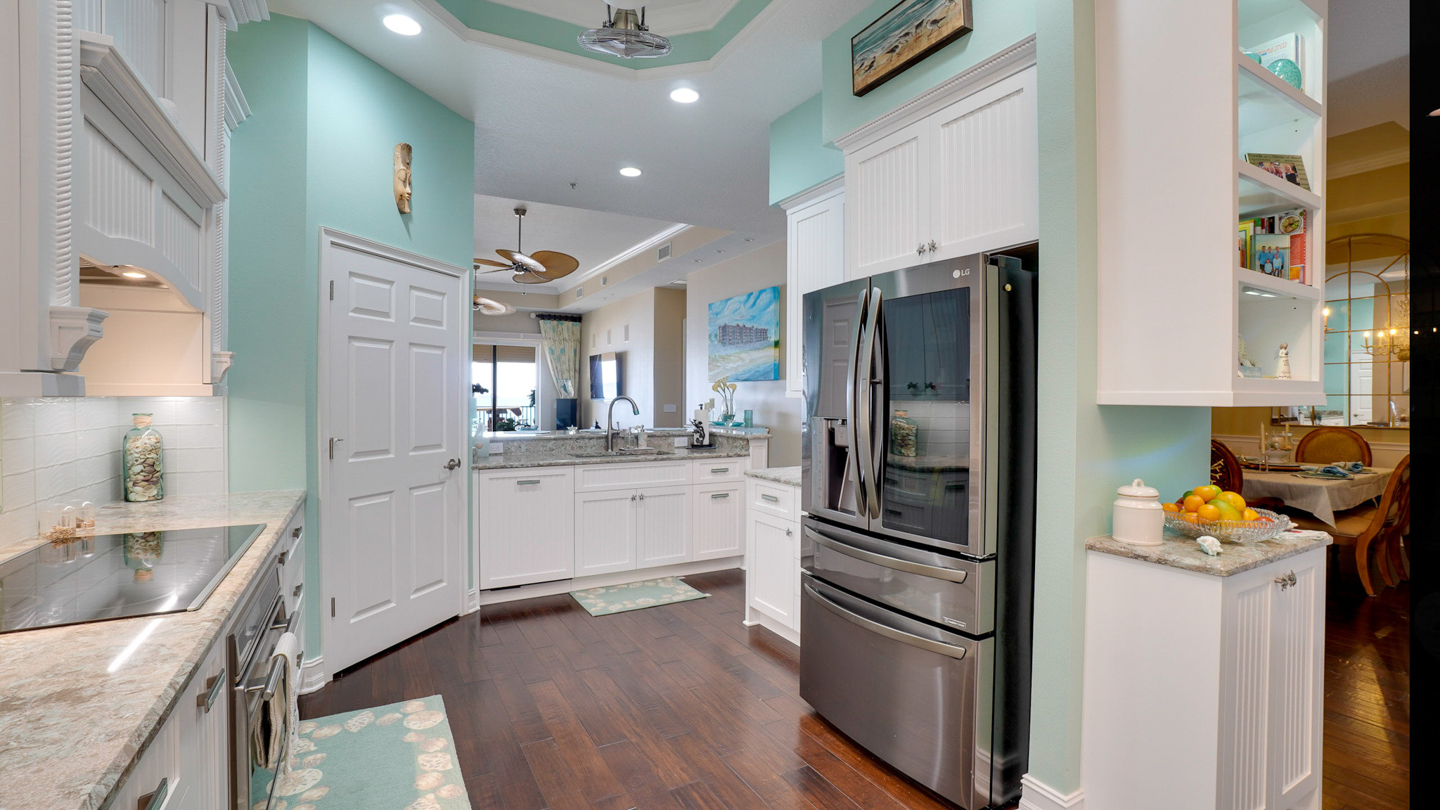 Kitchen - kitchen idea in Orlando