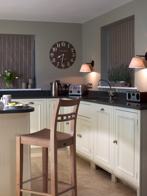 Neptune Chichester Kitchen traditional-kitchen