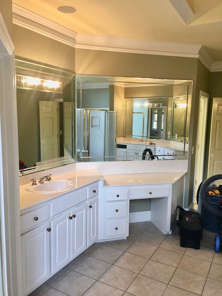 Ford's Master bathroom