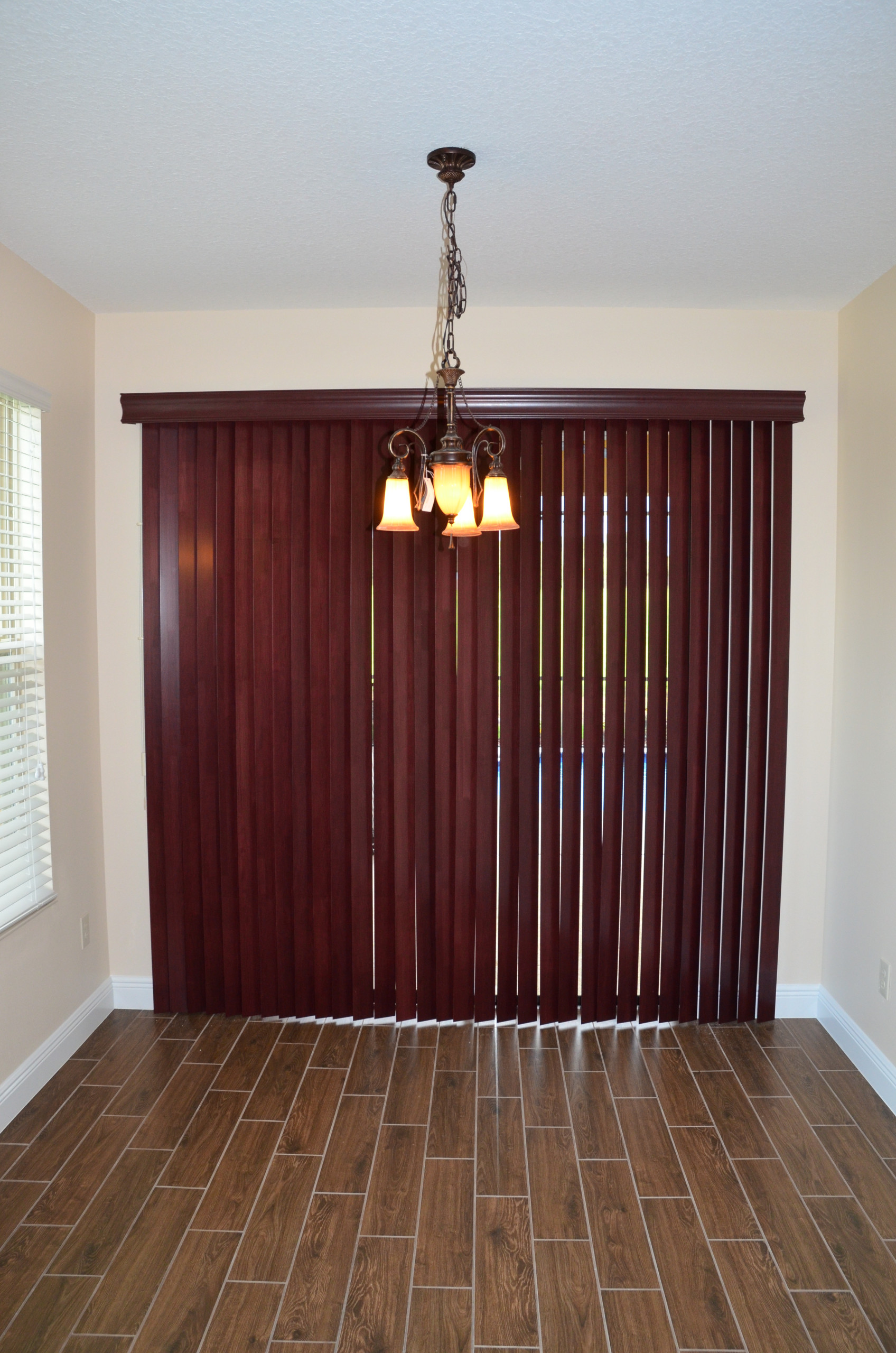 Hunter Douglas Crosswinds Verticals