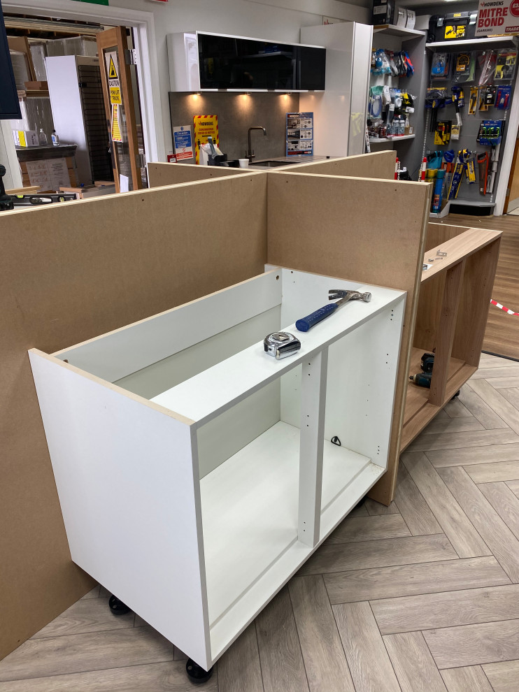 Howdens showroom refit