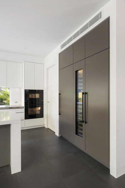 Freshwater Project modern-kitchen