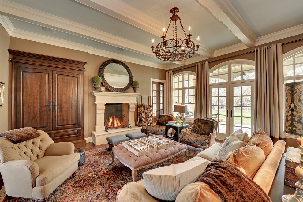 This is an example of a traditional living room in Minneapolis with beige walls.