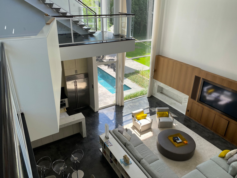 202 Crestwood Remodel