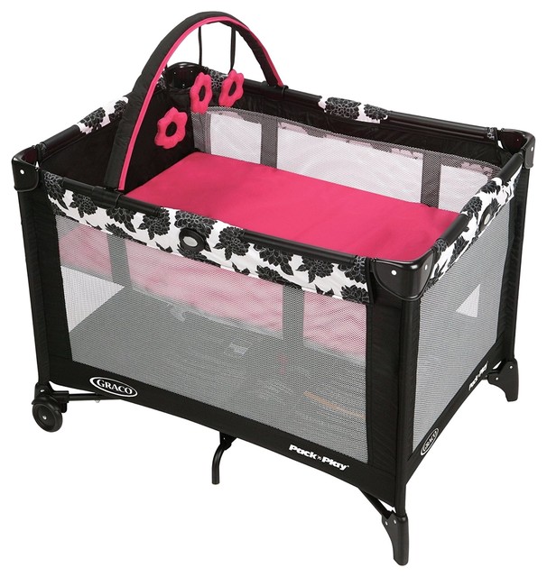 Graco Pack 'n Play on The Go Playard, Pasadena Contemporary