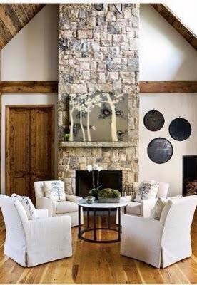 Inspiration for a transitional home design remodel in Chicago