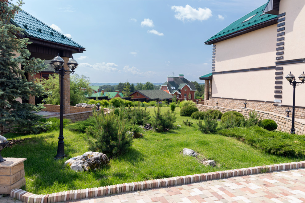 Ландшафтный дизайн участка "Зеленый камень"