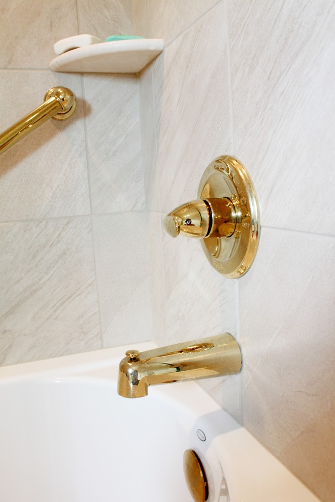 M Hall bath