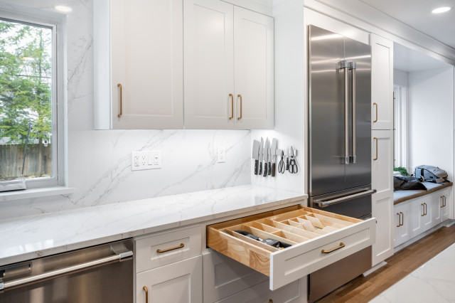 Upper Arlington Ohio Kitchen Transformation transitional-kitchen