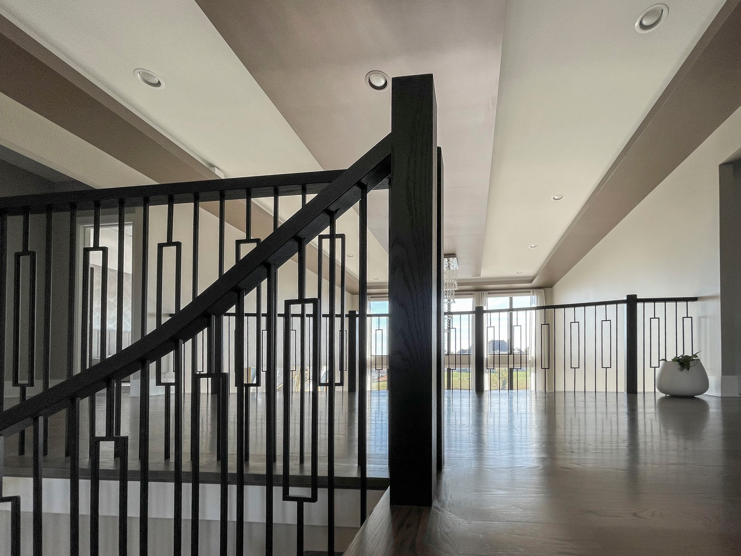 114_Striking Floating-Curved Staircase, Leesburg VA 20175