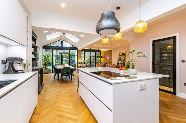 Teddington contemporary-kitchen