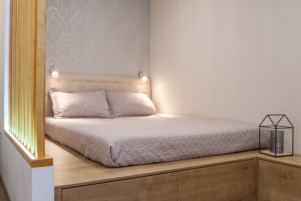 Гостиная с функцией спальни