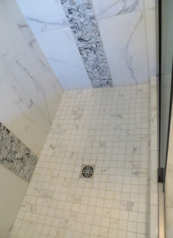Transitional gray tile and stone tile home design photo