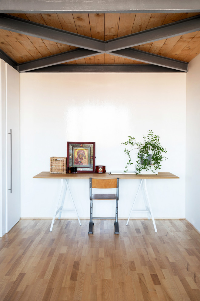 Contemporary loft - 2 level studio