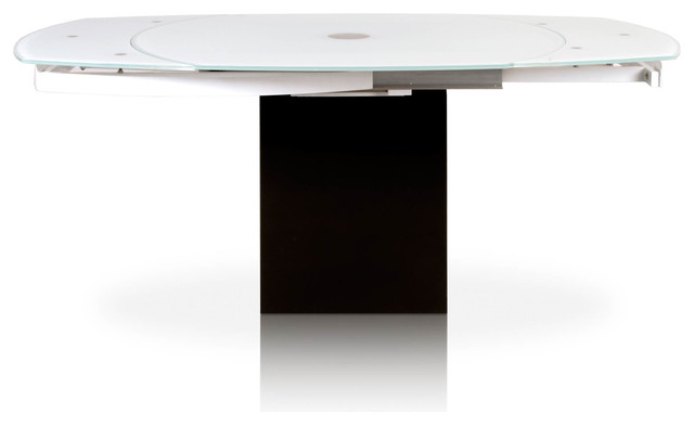 Era Extension Dining Table