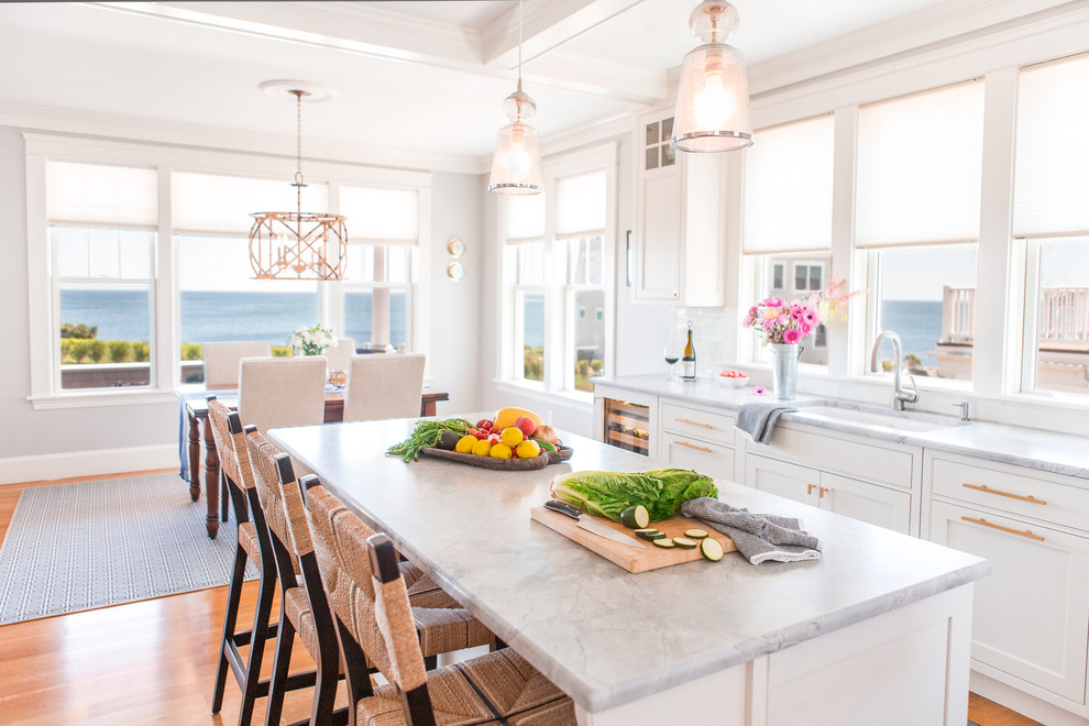 Example of a transitional home design design in Boston