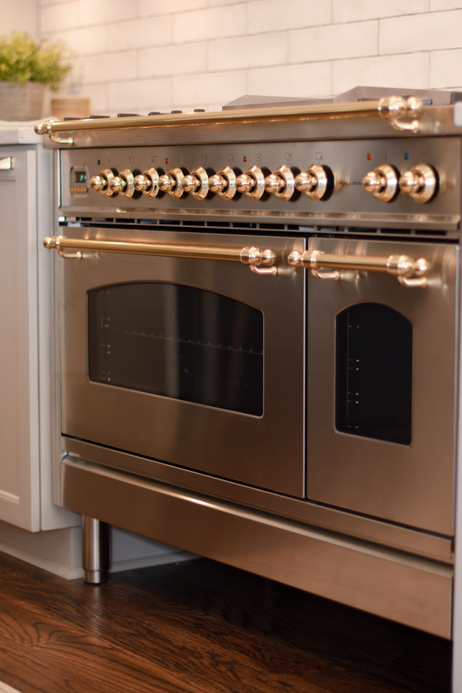 Douglas Kitchen