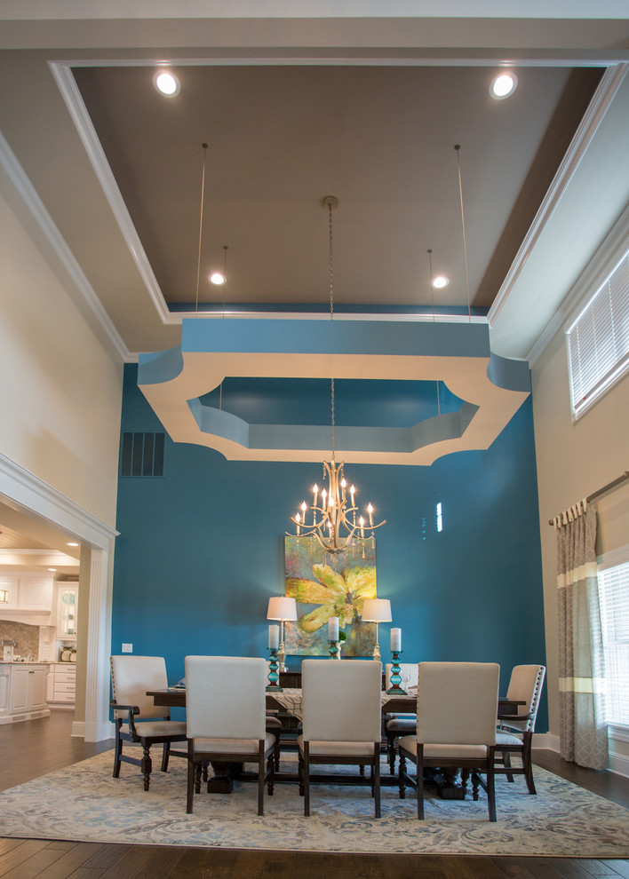 Mid-sized kitchen/dining room combo photo with blue walls