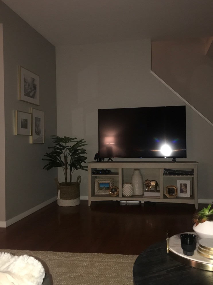 Decor ideas for TV corner wall