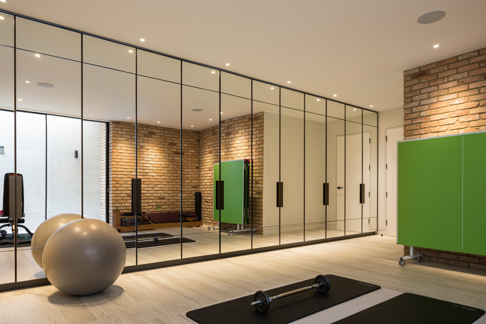 Holland Park Basement and Full House Renovation