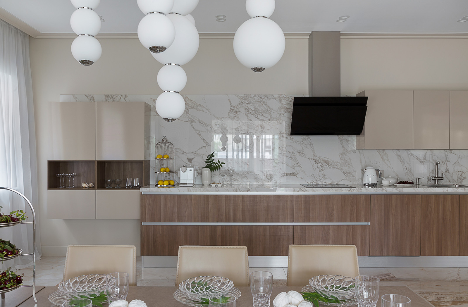 Дом семьи с двумя детьми