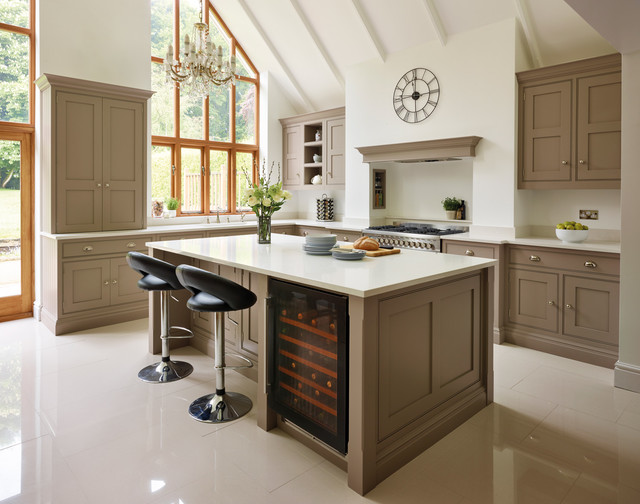 Classic Shaker Kitchen country-kitchen