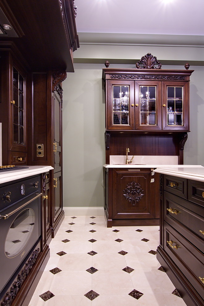 Классические апартаменты в центре Санкт-Петербурга