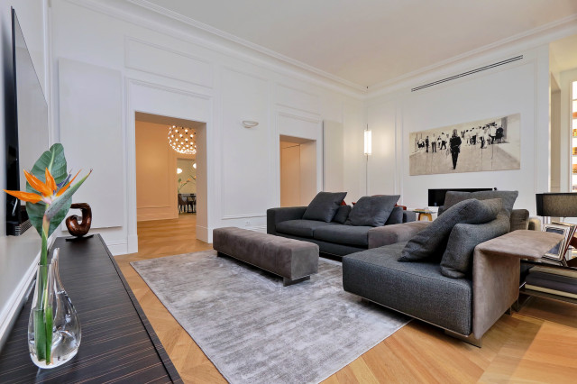 Appartamento Pinciano modern-living-room