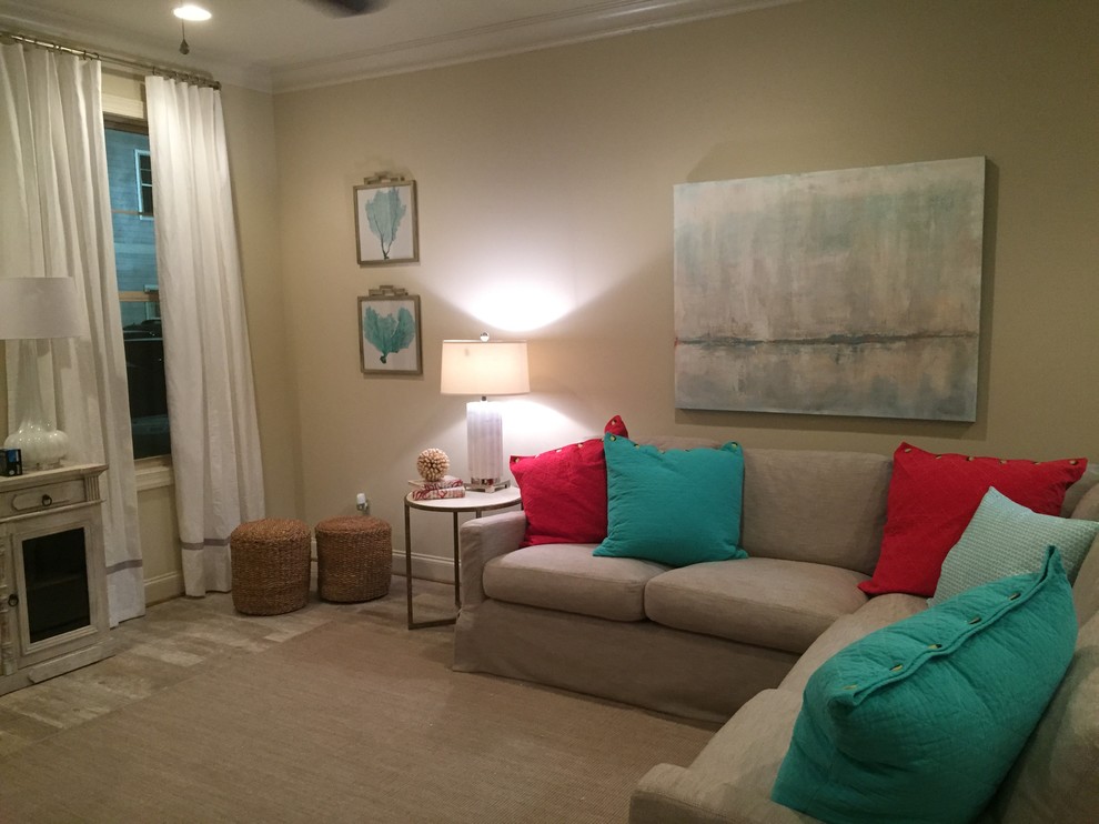 Home design - transitional home design idea in Jackson