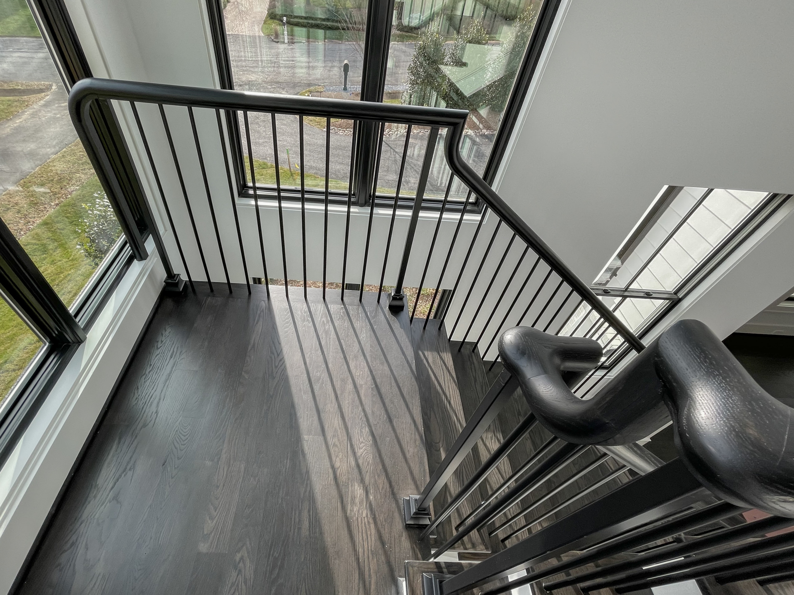 90_Classic Staircase with a Contemporary Twist, McLean VA 22101