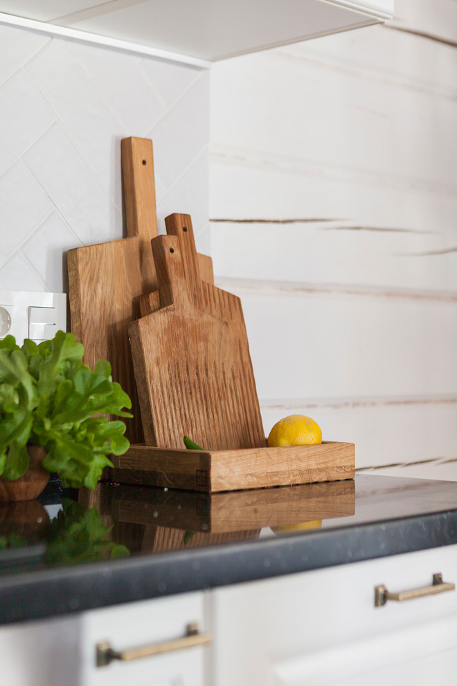 Гостиная под готовой крышей