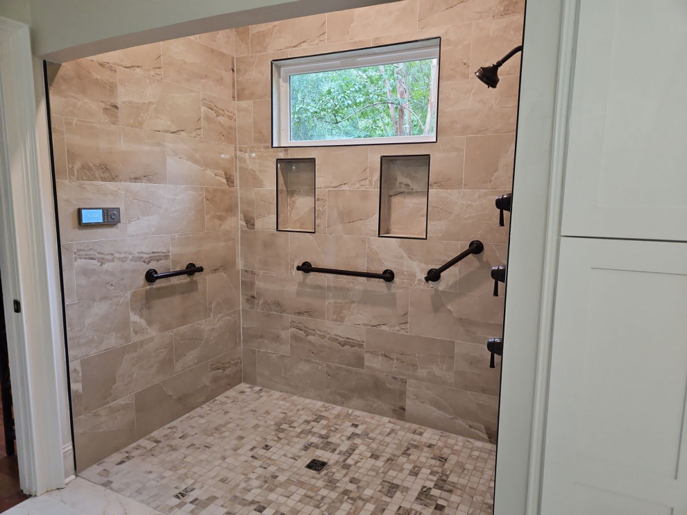 Bob Vincent Bathroom