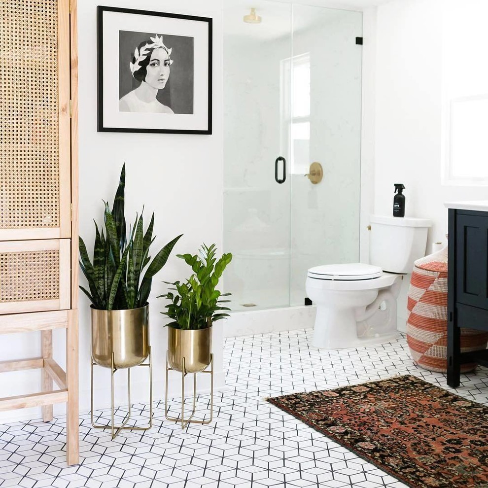 Example of a trendy home design design in DC Metro
