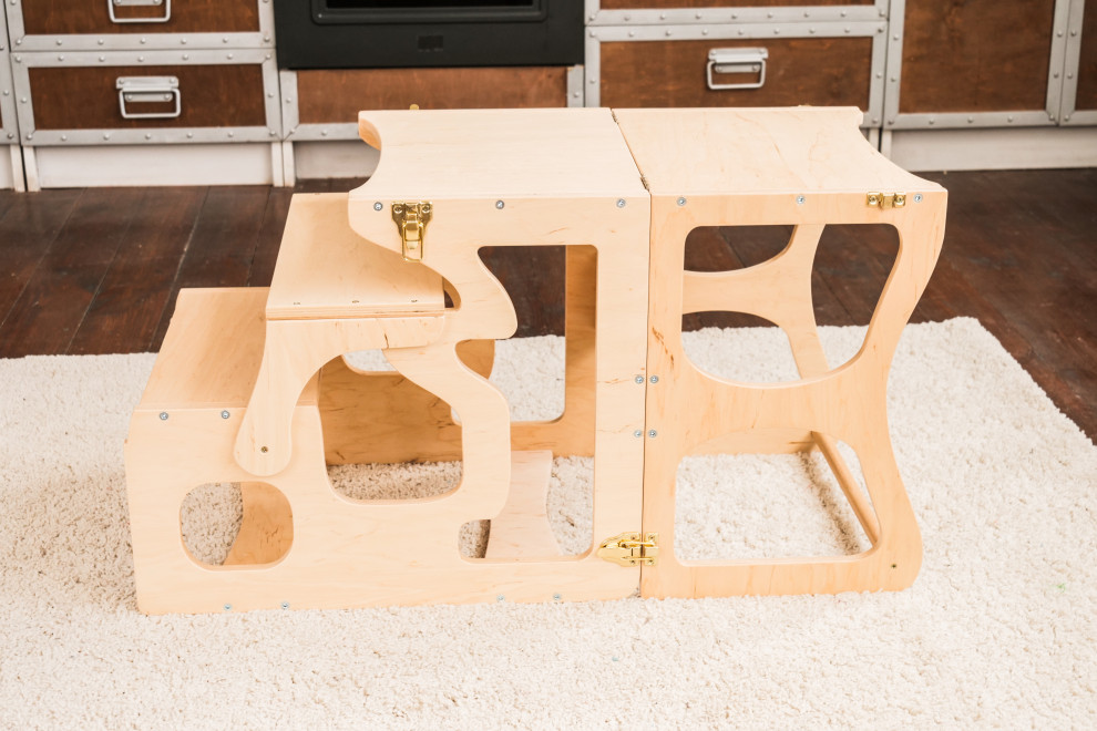 Idéer för att renovera ett litet nordiskt könsneutralt småbarnsrum kombinerat med skrivbord